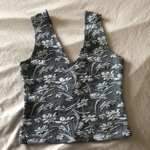 🌟shimmery silver floral 90s vintage top!!